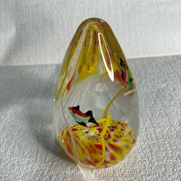 Vintage Murano Egg Shape Fish Millefiori Hand Blown Glass Unsigned Paperweight - Picture 1 of 12